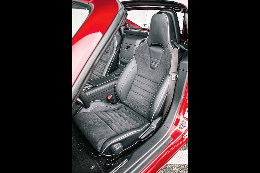 Mazda MX-5 RF Skyactiv-G 184