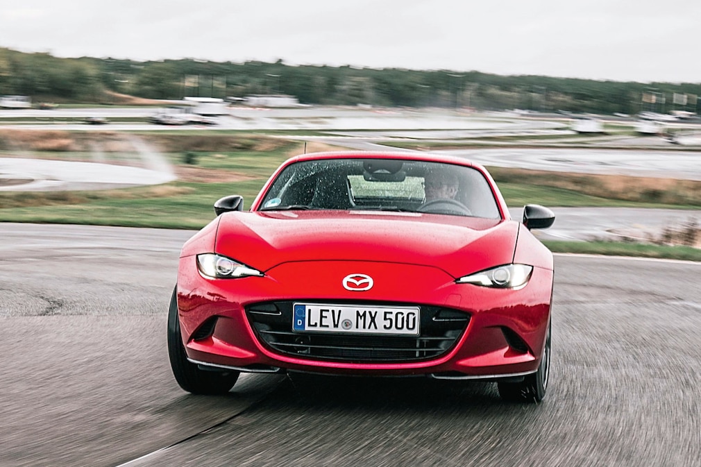 Mazda MX-5 RF Skyactiv-G 184