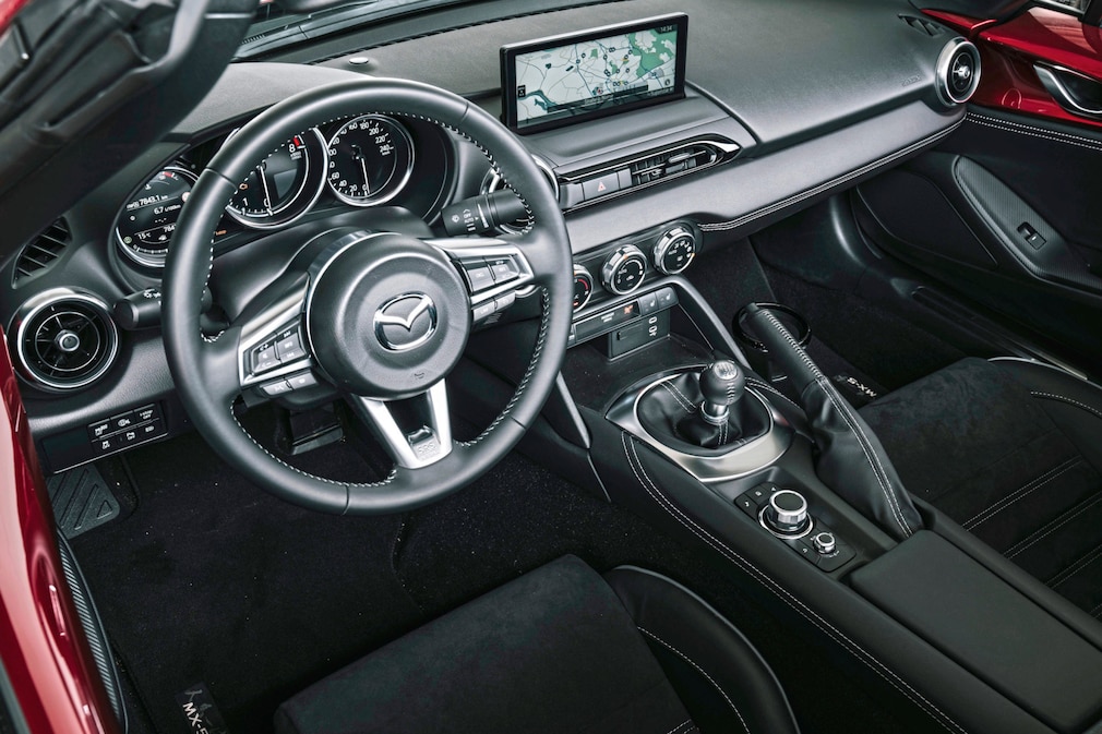 Mazda MX-5 RF Skyactiv-G 184