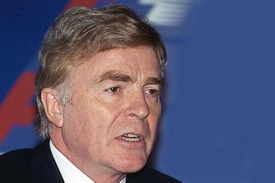 FIA-Boss Max Mosley in der Kritik FIA-Boss Max Mosley in der Kritik
