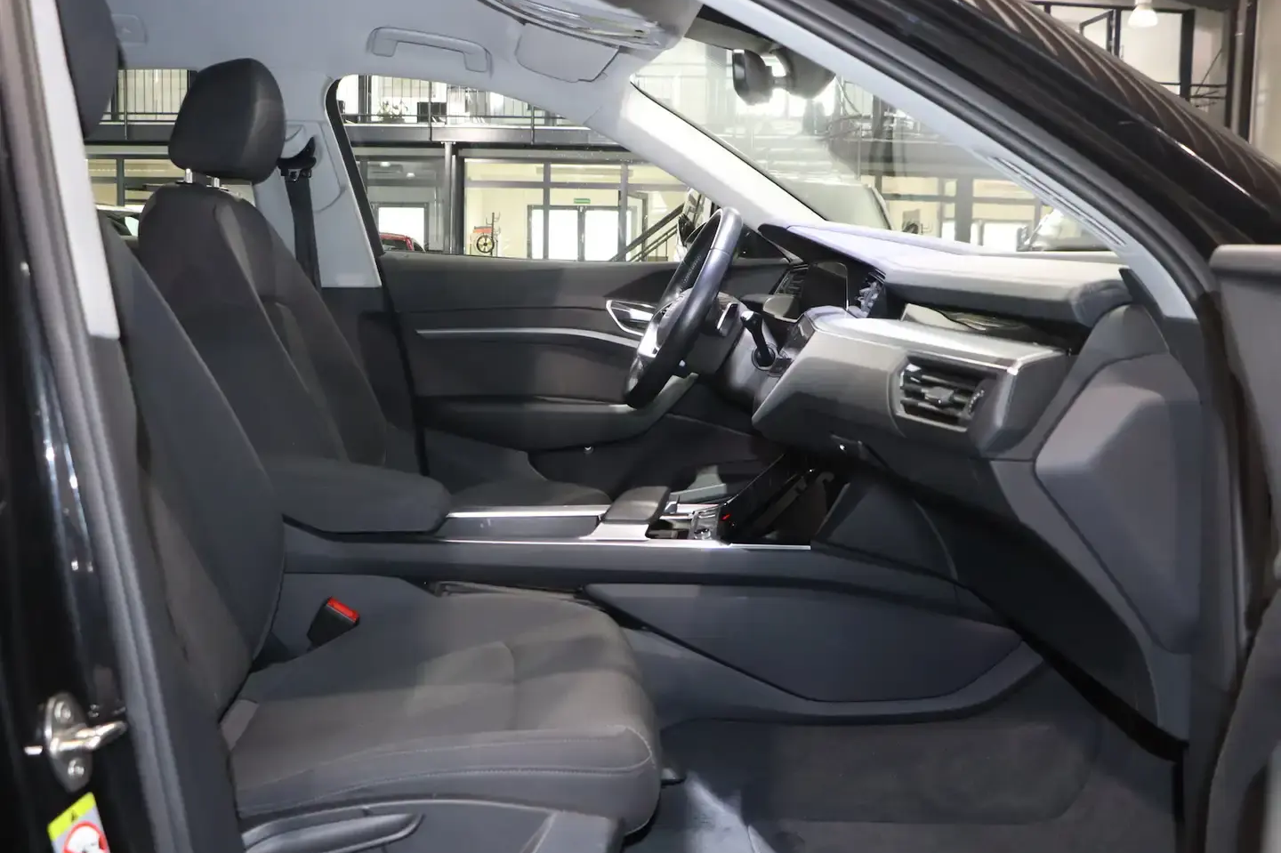 Audi e-tron 50