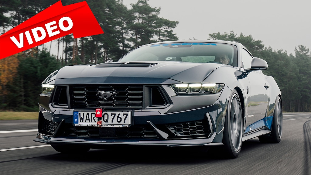Ford Mustang Dark Horse