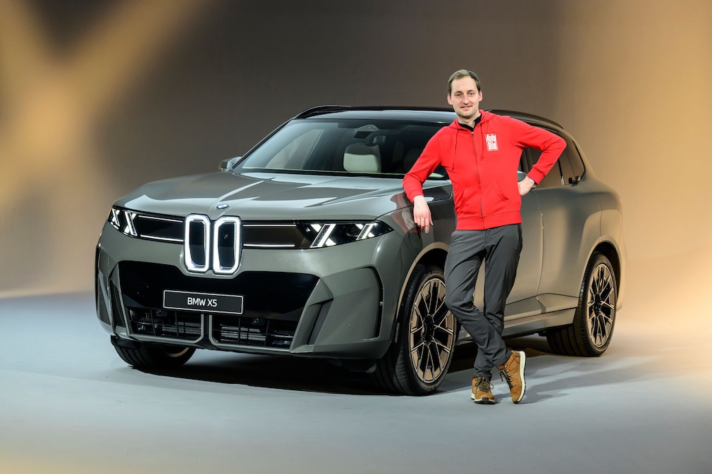 BMW iX5