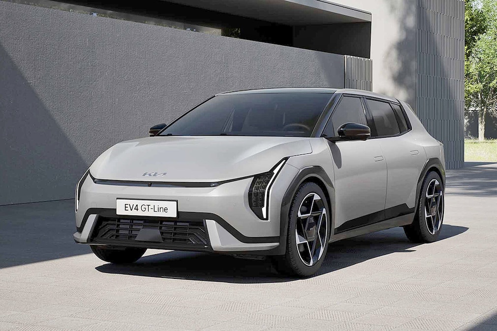 Kia EV4