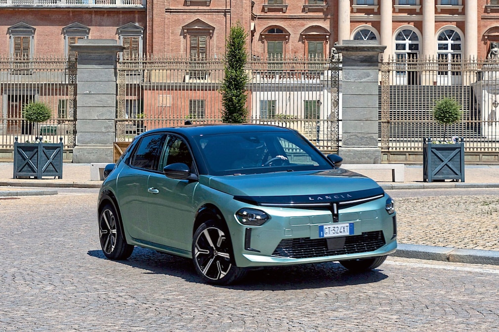 Lancia Ypsilon