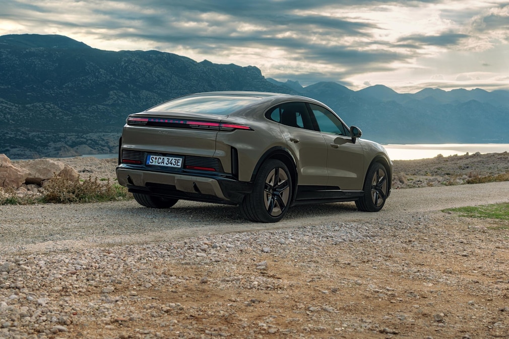 Porsche Cayenne Electric Coupé