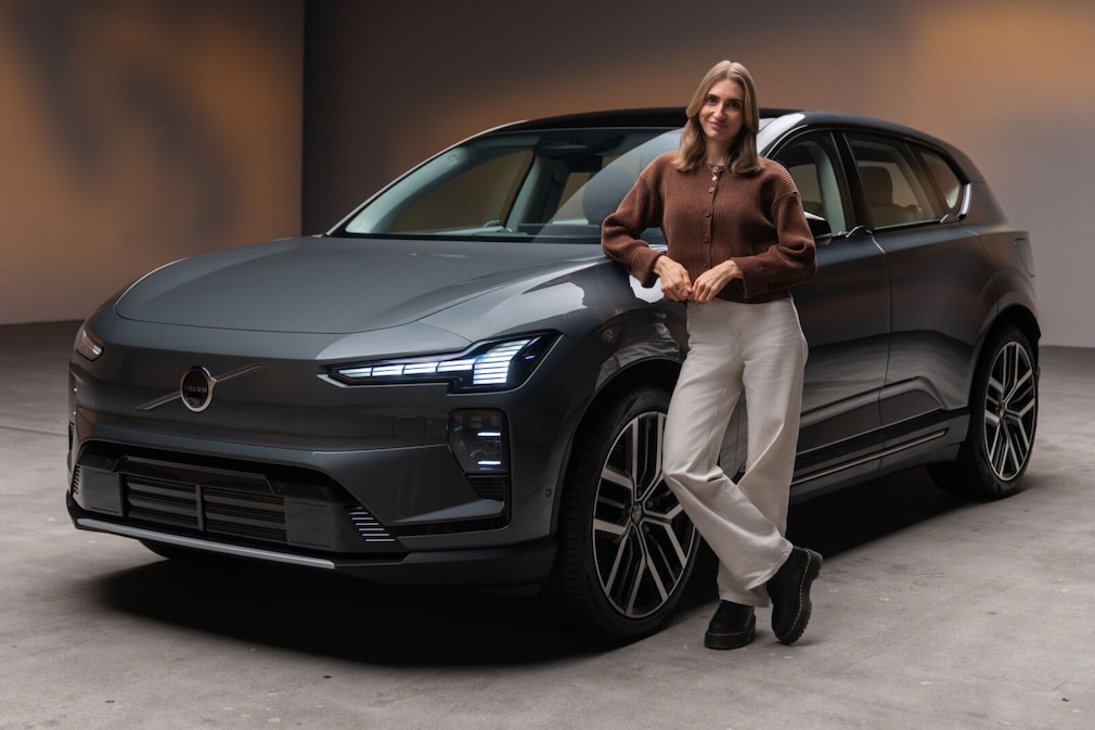 Volvo EX60