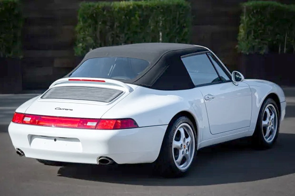 Porsche 911 Carrera Cabriolet