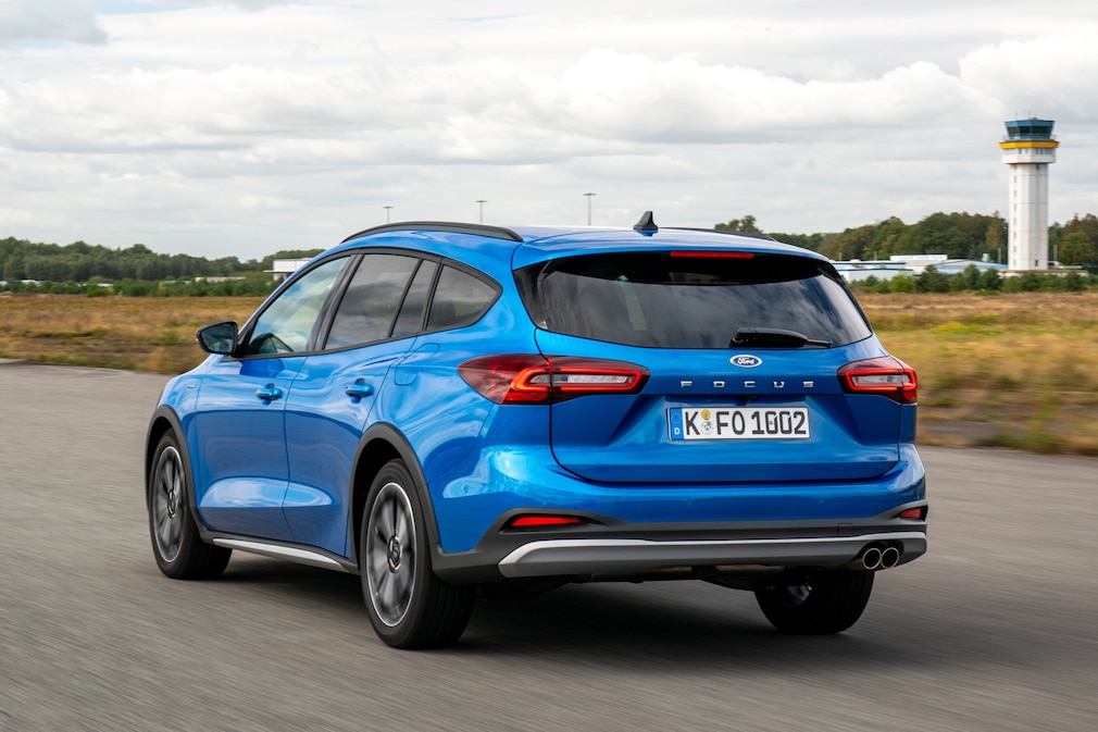 Ford Focus Turnier 1.0 EcoBoost Hybrid