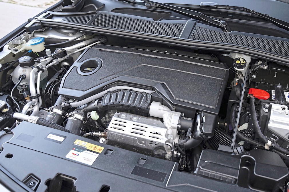 Opel Astra Sports Tourer 1.2 T Hybrid