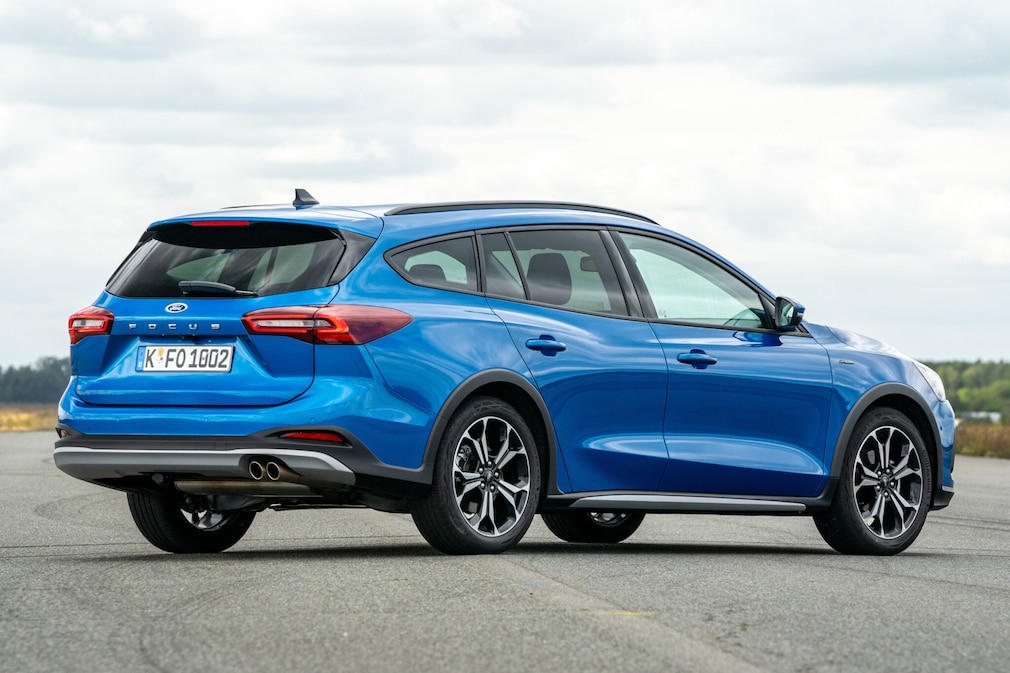 Ford Focus Turnier 1.0 EcoBoost Hybrid