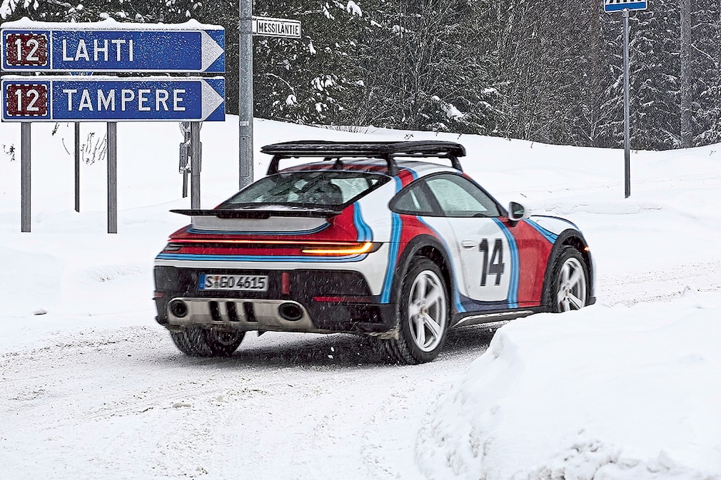 911 Dakar