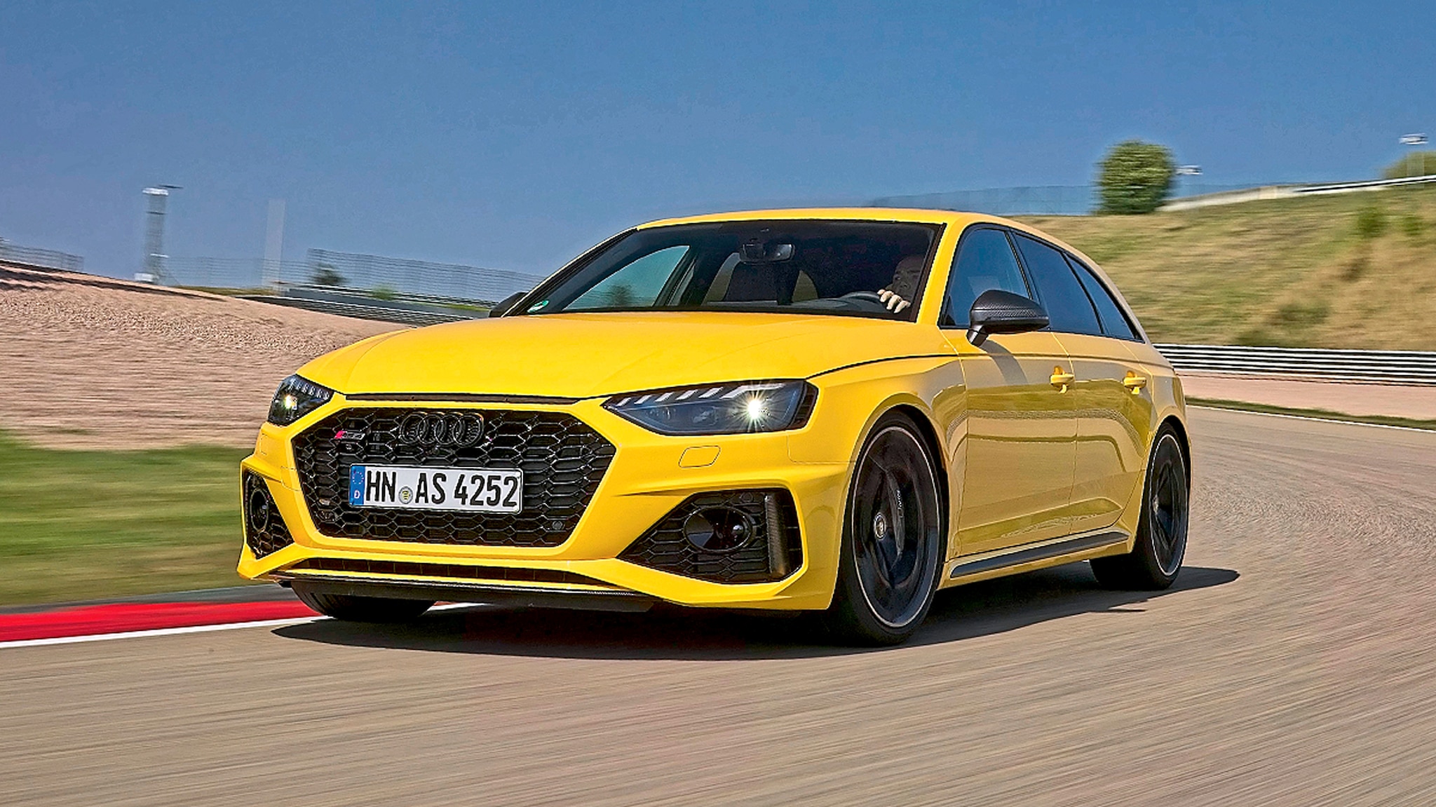 Suche Audi Rs4