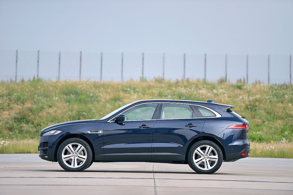 Jaguar F-Pace