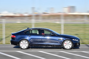 Jaguar XE S
