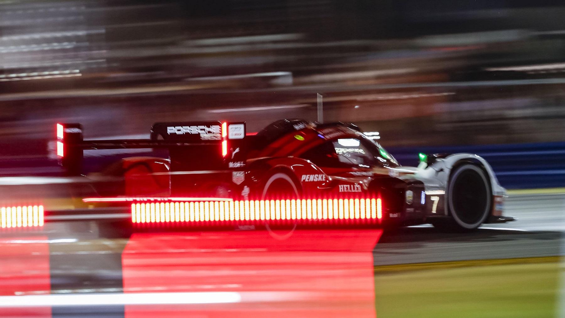 Wehrlein-und-da-Costa-greifen-in-Daytona-an