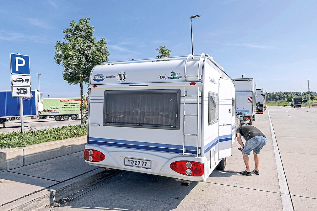 ADAC Test - Schlechter Camper - Service an Rastanlagen