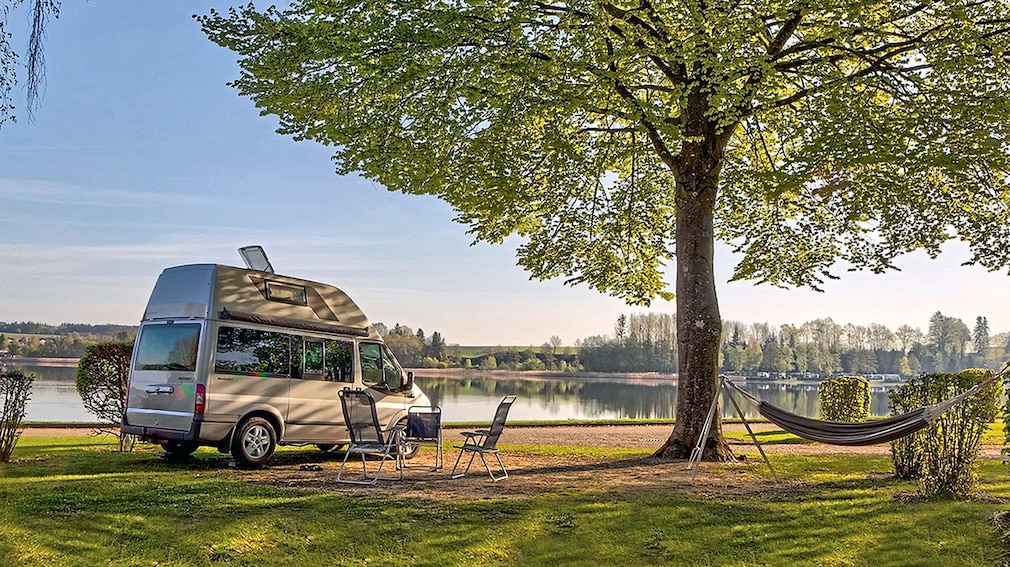 ADAC Test - Schlechter Camper - Service an Rastanlagen