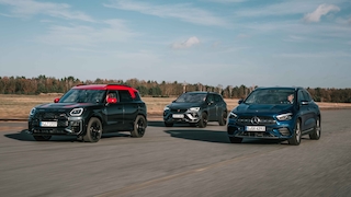 Cupra Ateca 2.0 TSI 4Drive Mercedes GLA 250 4Matic Mini Countryman S All4