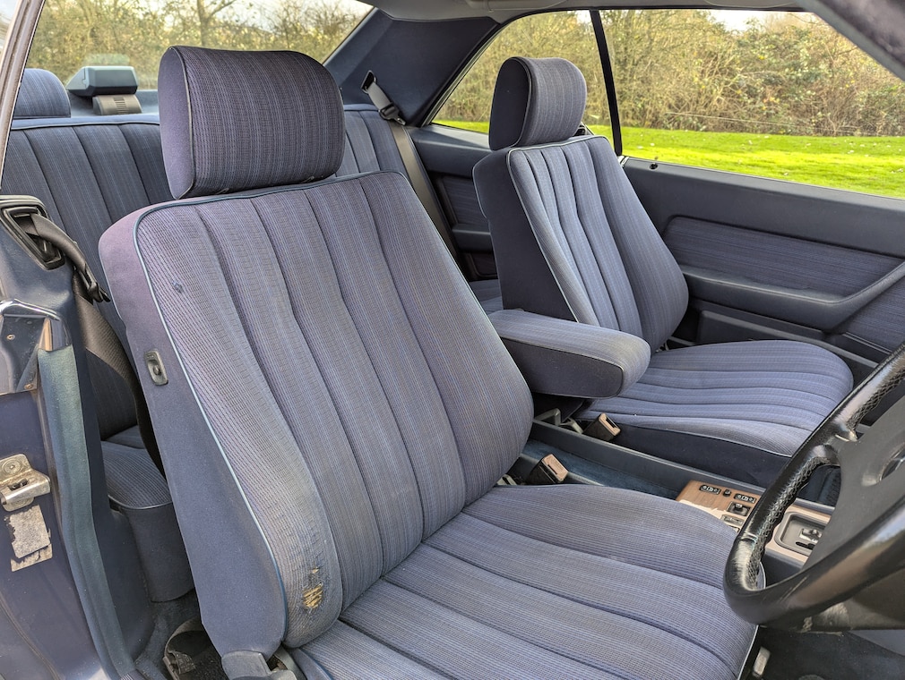 Mercedes 300 CE (C 124) wird versteigert