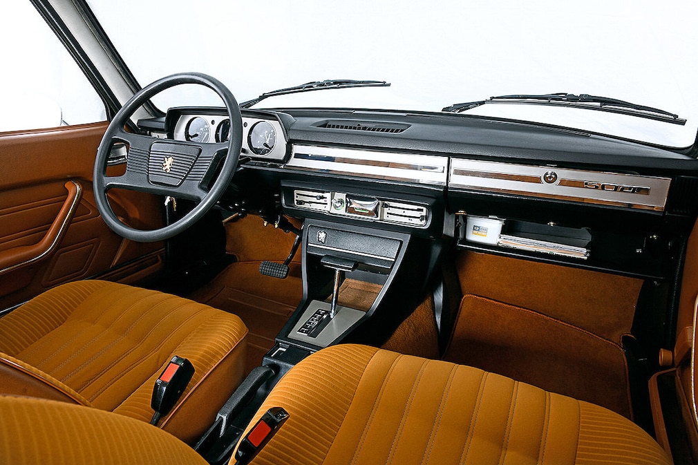 Mittelklasse-Limousinen im Test