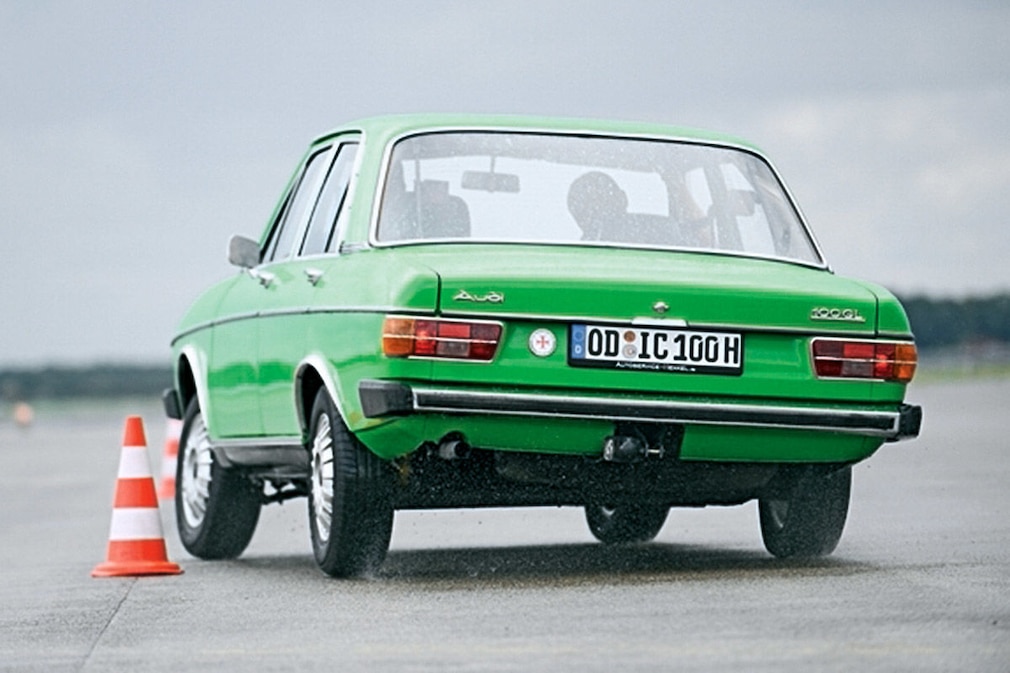 Mittelklasse-Limousinen im Test