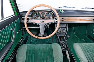 Mittelklasse-Limousinen im Test