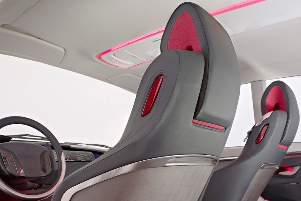 Faurecia Prototyp Premium Attitude