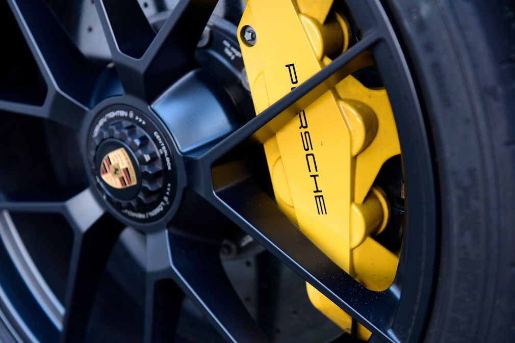 Porsche 911 Carrera GTS