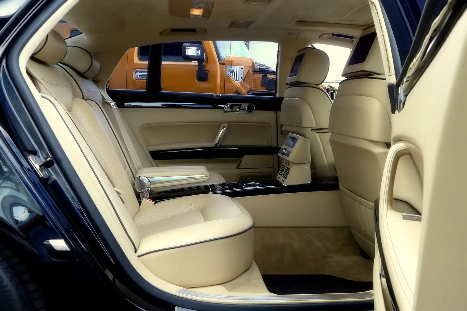VW Phaeton W12