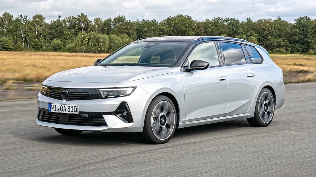 Opel Astra Sports Tourer 1.2 T Hybrid