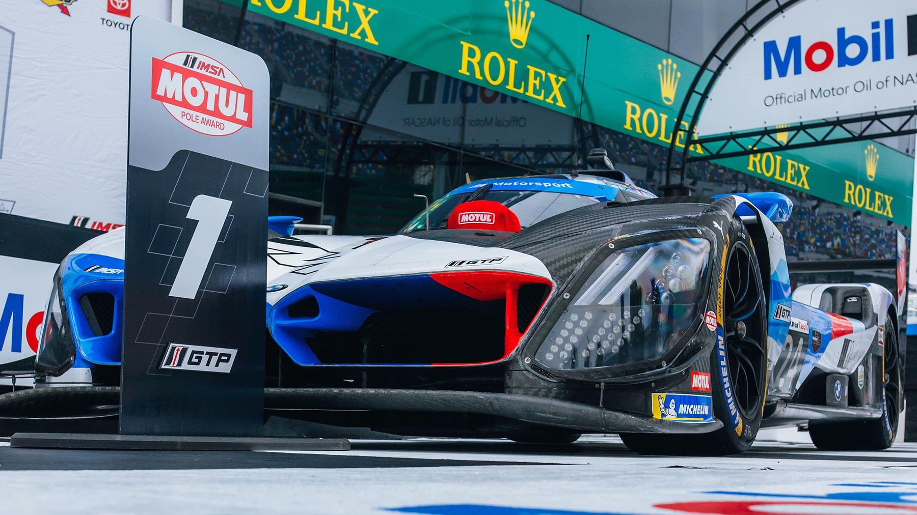 24h Daytona 2025: BMW erobert Pole Position - AUTO BILD