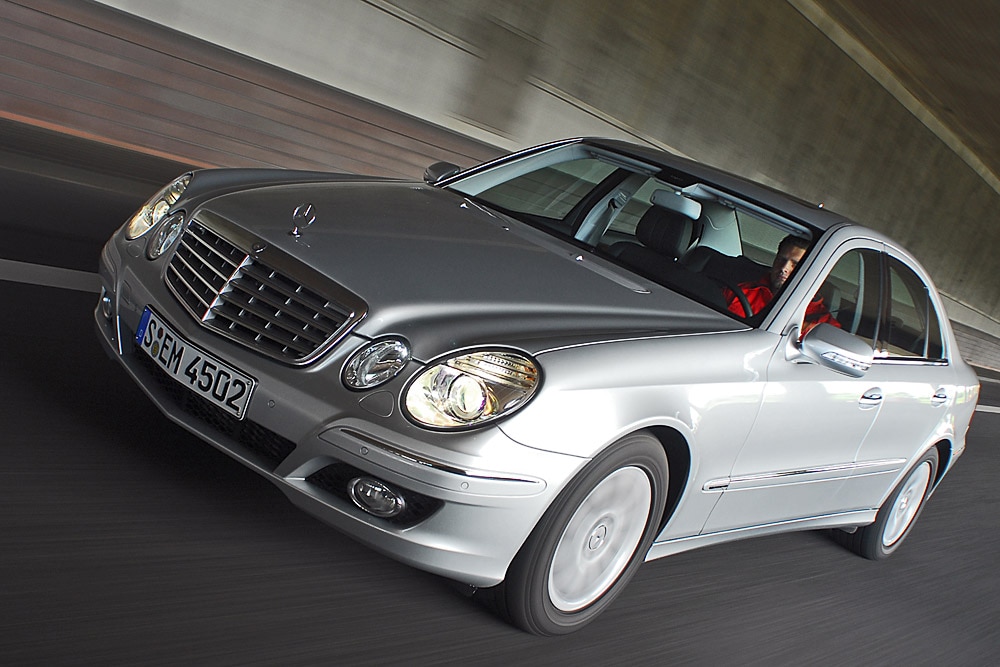 Mercedes-Benz E 300 Bluetec