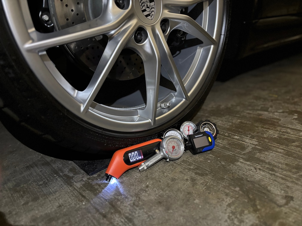 Reifendruckprüfer Test