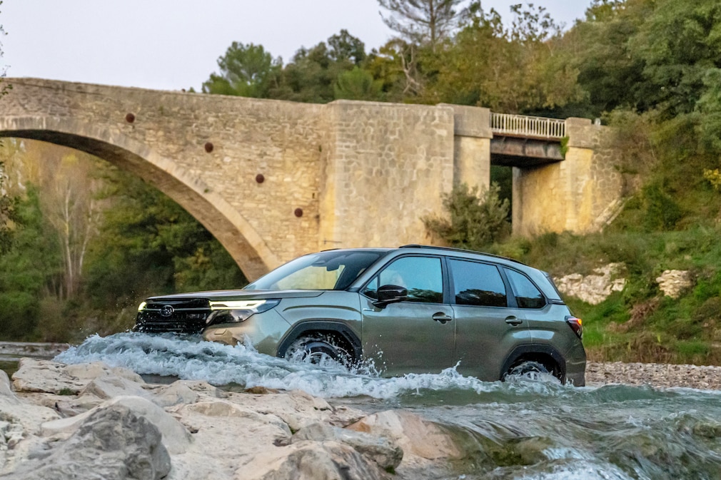 Subaru Forester VI 2.0ie