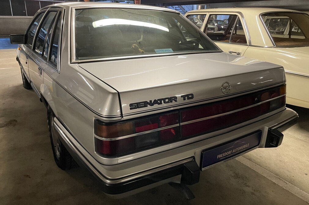 Opel Senator A 2,3 Liter Turbodiesel