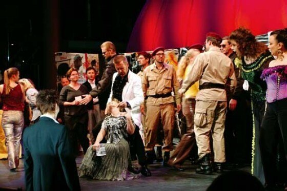 Carmen-Premiere bei VW
