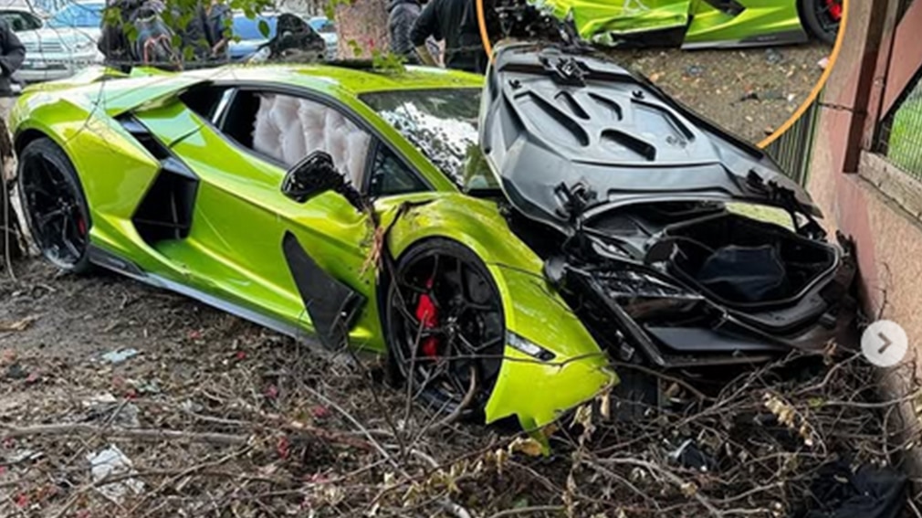 Lamborghin Revuelto Crash