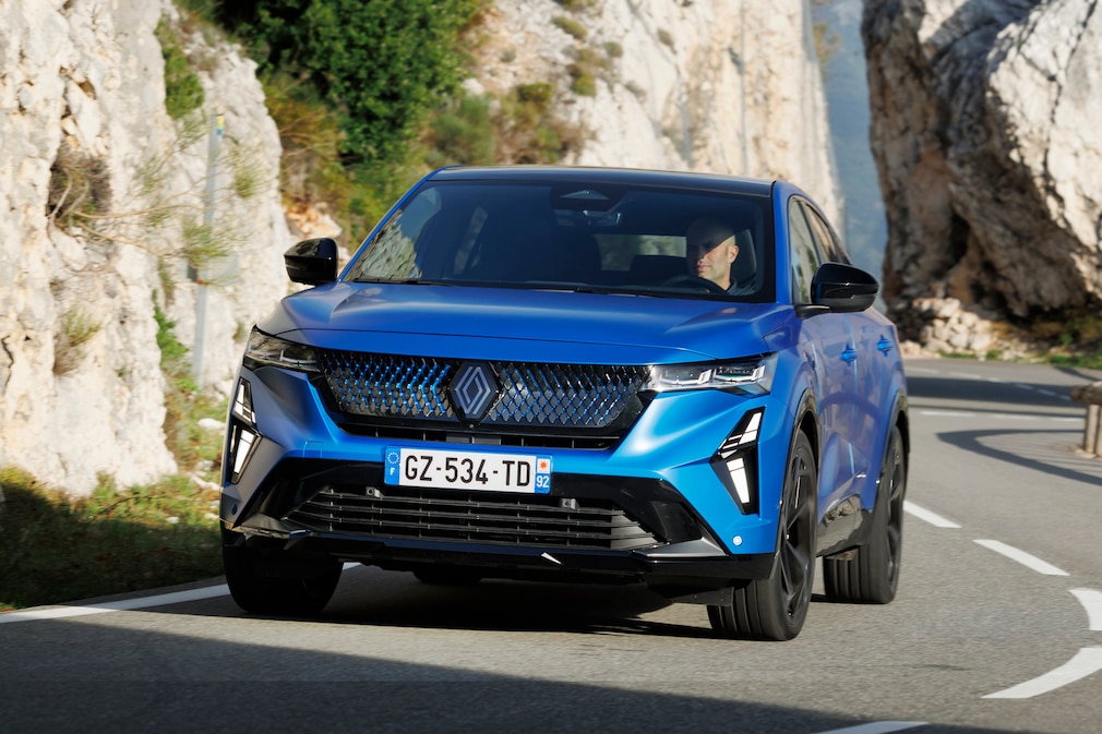 Renault Rafale E-Tech Plug-in Hybrid 300 4x4