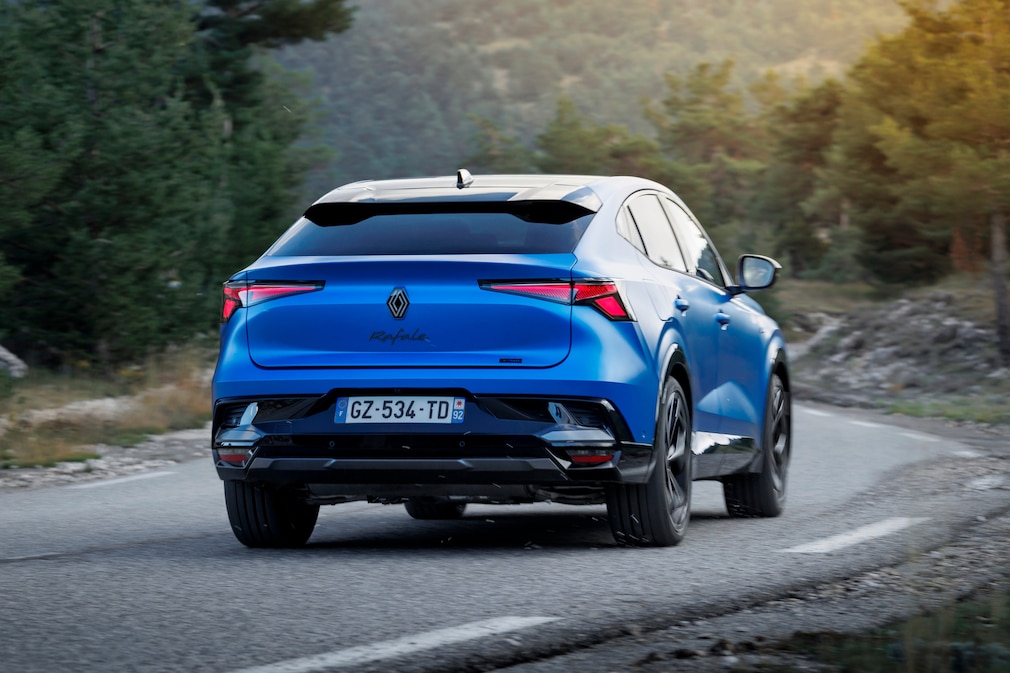 Renault Rafale E-Tech Plug-in Hybrid 300 4x4