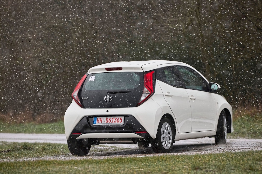 Toyota Aygo 1.0 x-play connect