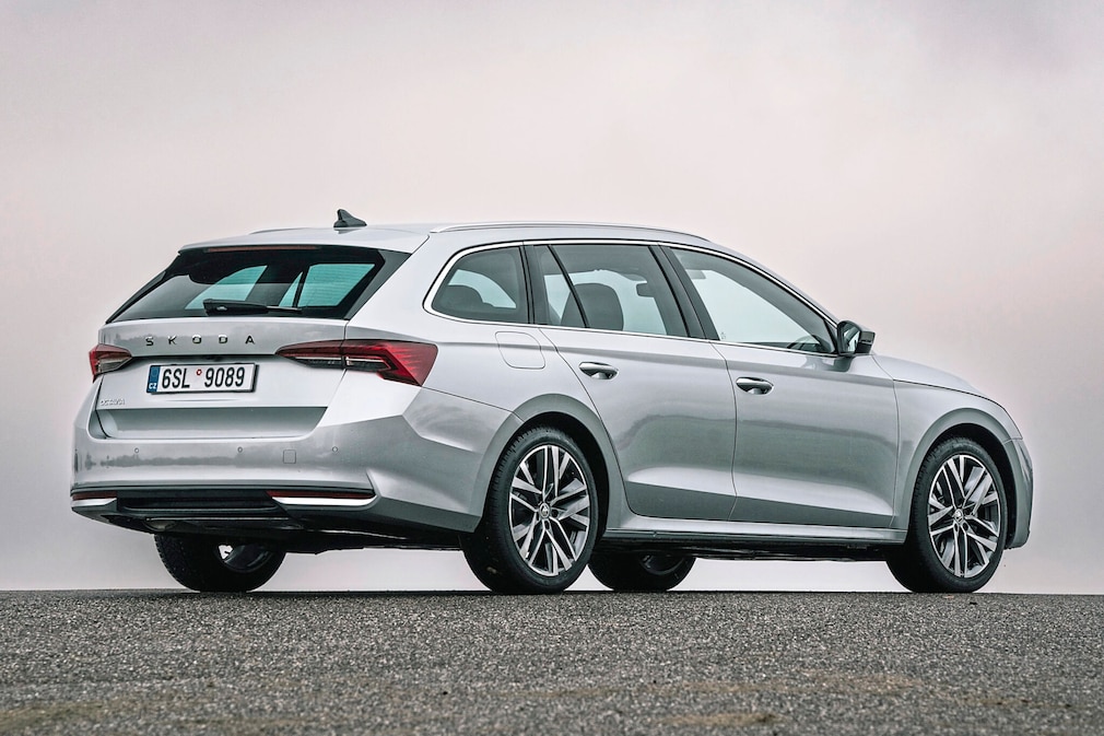 Skoda Octavia Combi 2.0 TDI DSG