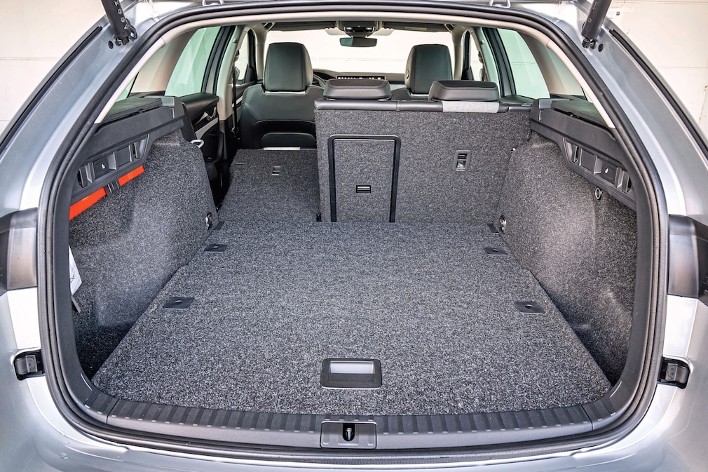 Skoda Octavia Combi 2.0 TDI DSG