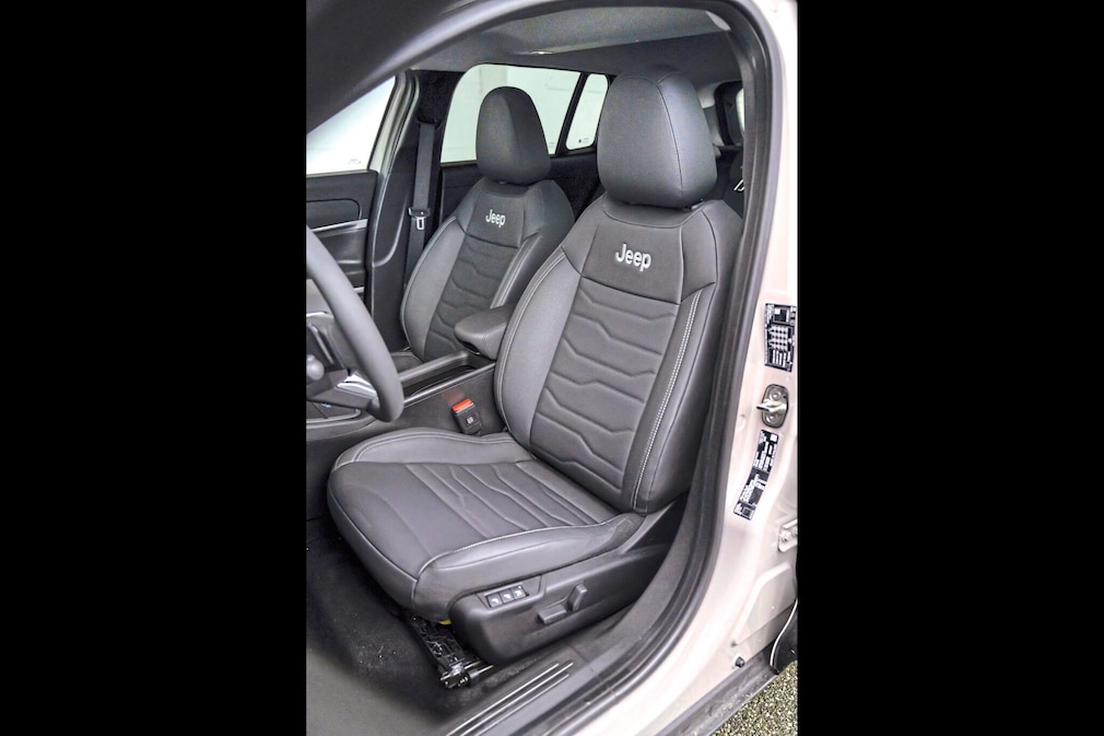 Jeep Avenger 1.2 E-Hybrid