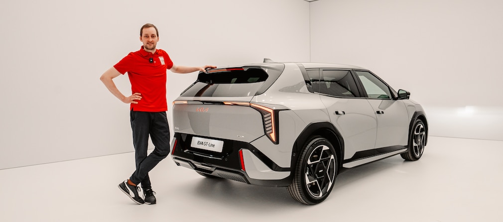 Kia EV4