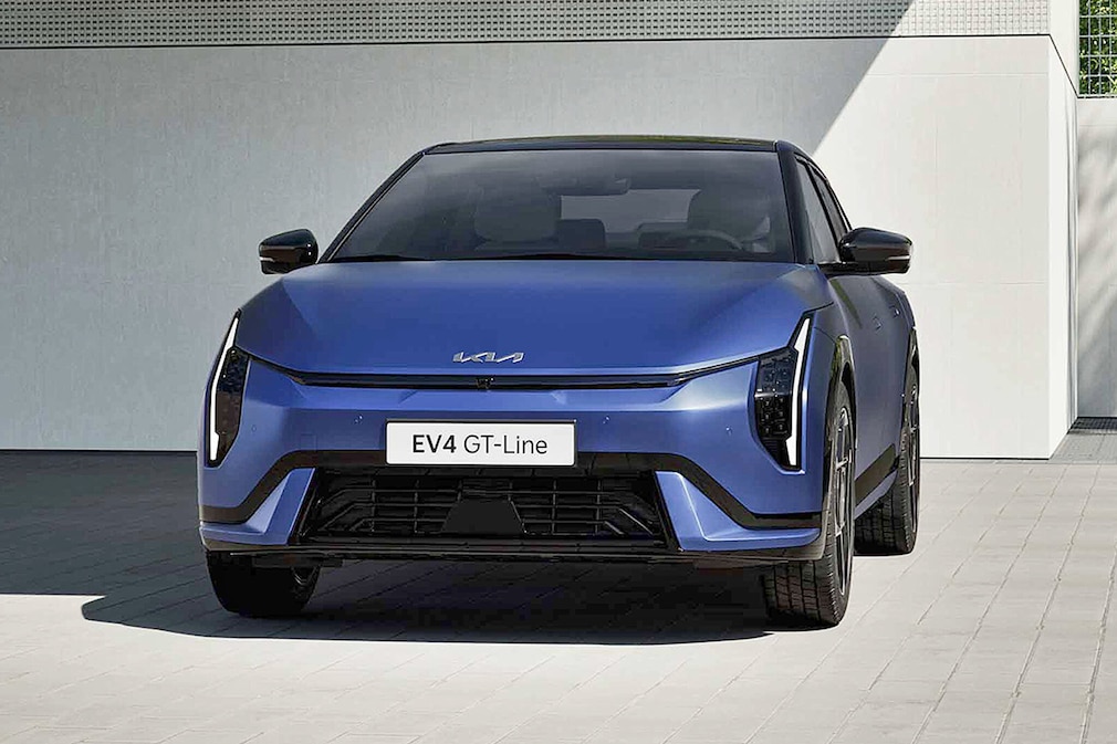 Kia EV4