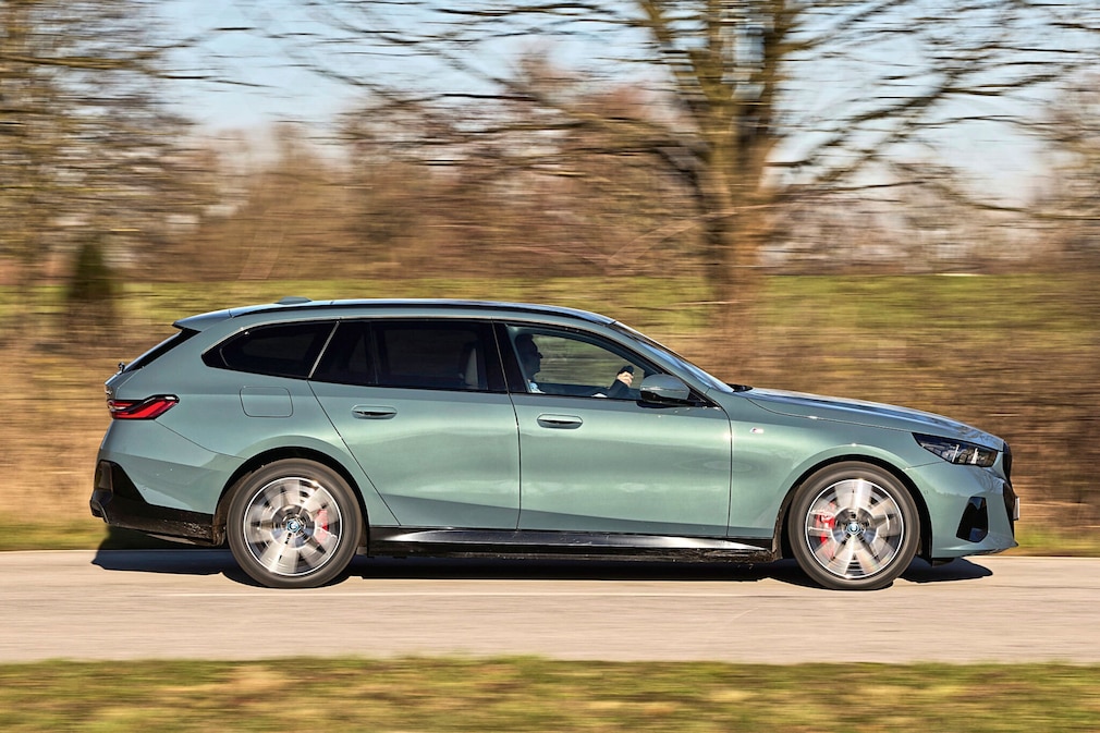 BMW i5 eDrive40 Touring