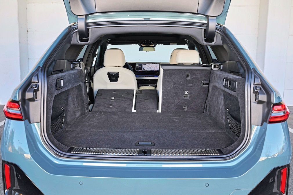 BMW i5 eDrive40 Touring