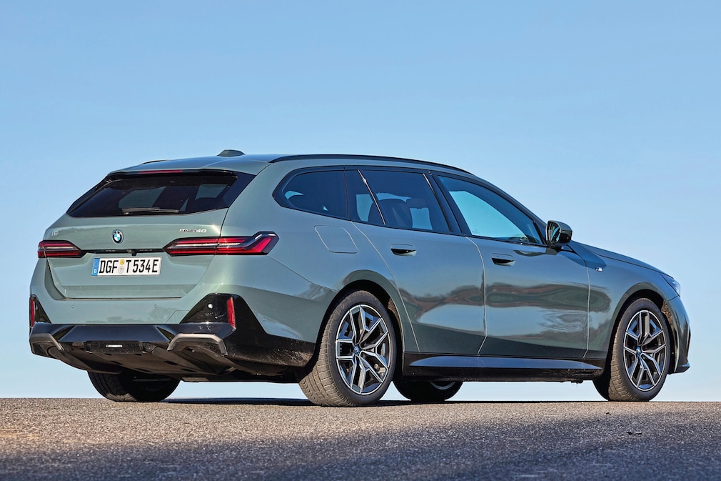 BMW i5 eDrive40 Touring