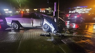 Tesla Cybertruck Fail